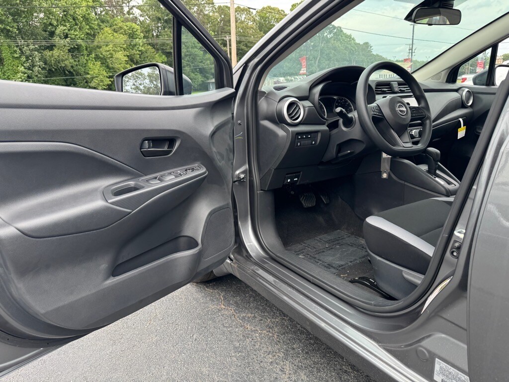 2025 Nissan Versa Sedan S - Photo 13