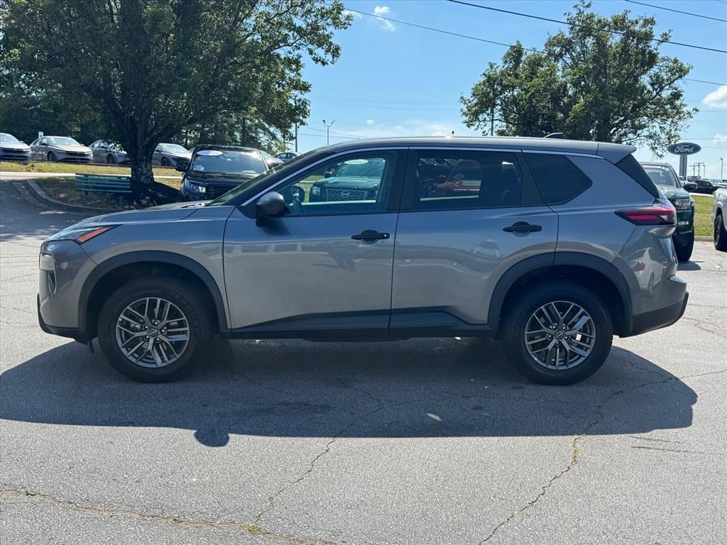 2024 Nissan Rogue S - Photo 6