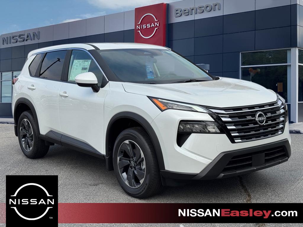2026 Nissan Rogue SV's photo