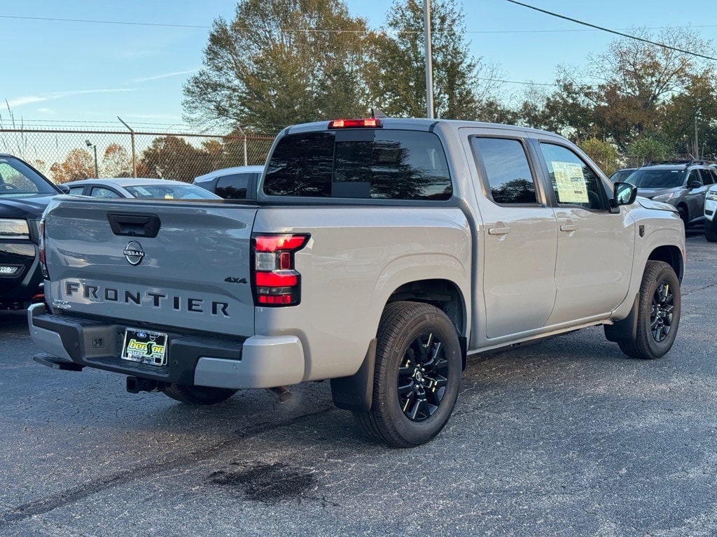 New 2026 Nissan Frontier SV Truck Crew Cab