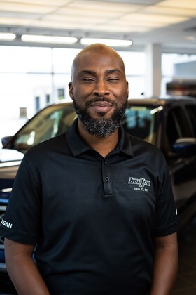 Staff member Derrick Hill from ID_b68dbb720134