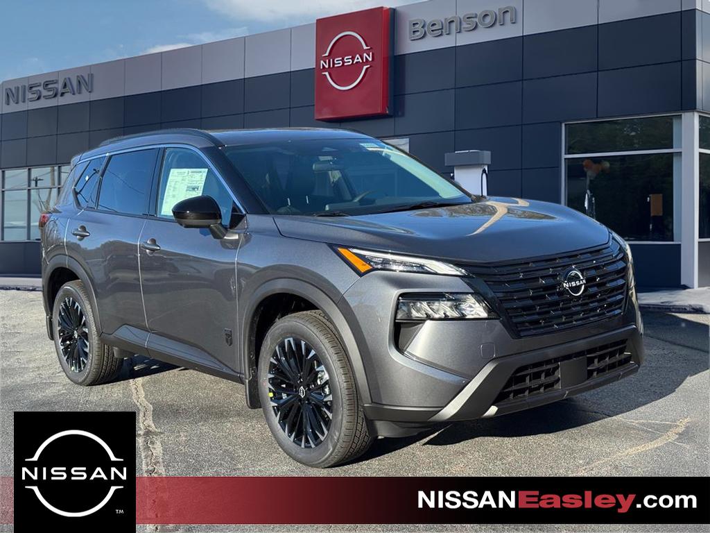 2026 Nissan Rogue SV's photo