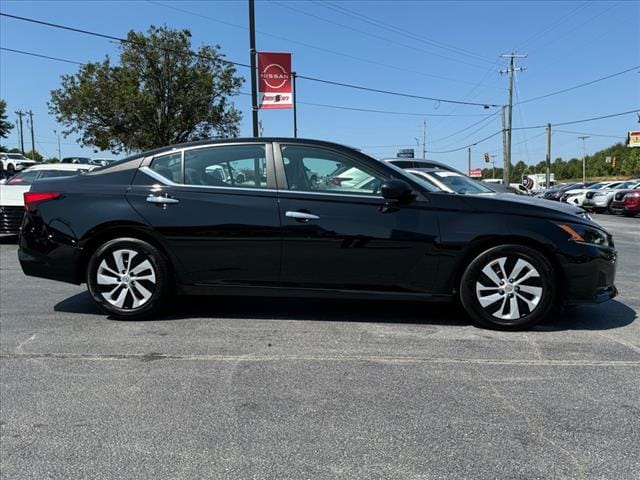 Used 2024 Nissan Altima S with VIN 1N4BL4BV1RN402566 for sale in Easley, SC