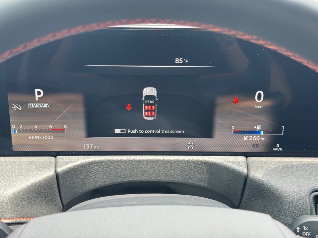 2025 Nissan Armada PRO-4X - Photo 18