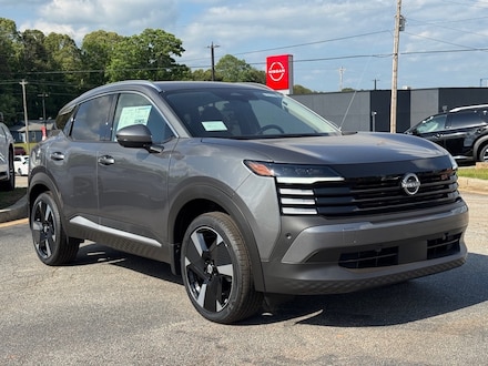 2025 Nissan Kicks SR SUV