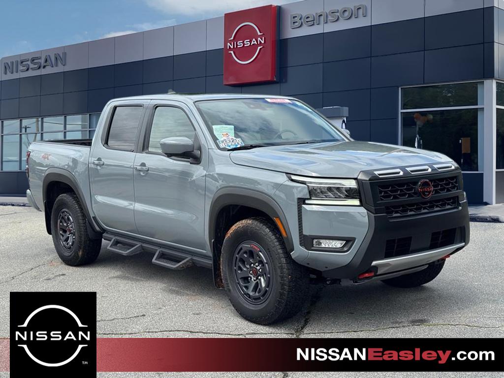 2025 Nissan Frontier PRO-4X Crew Cab 4X4's photo