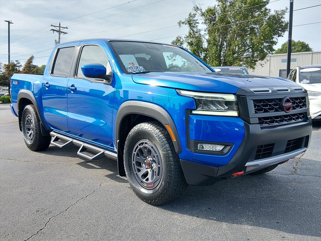 2025 Nissan Frontier PRO-X Crew Cab 4X2's photo