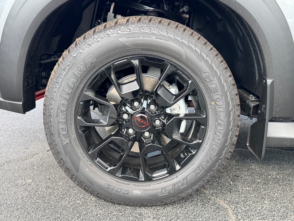 2025 Nissan Armada PRO-4X - Photo 9