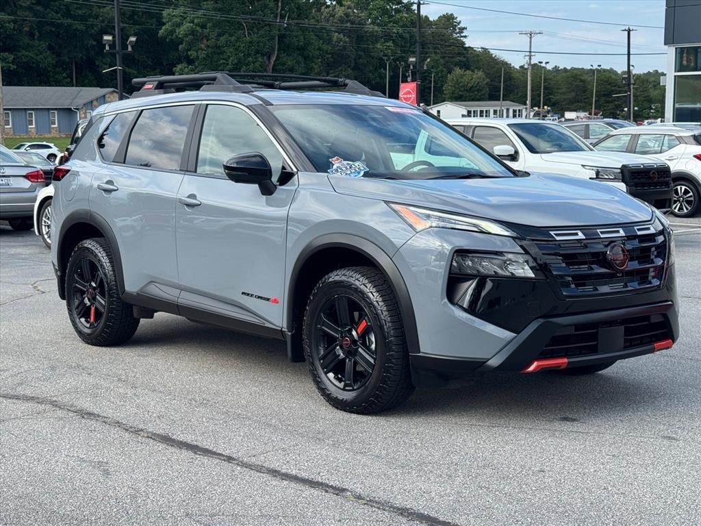 2025 Nissan Rogue Rock Creek AWD's photo