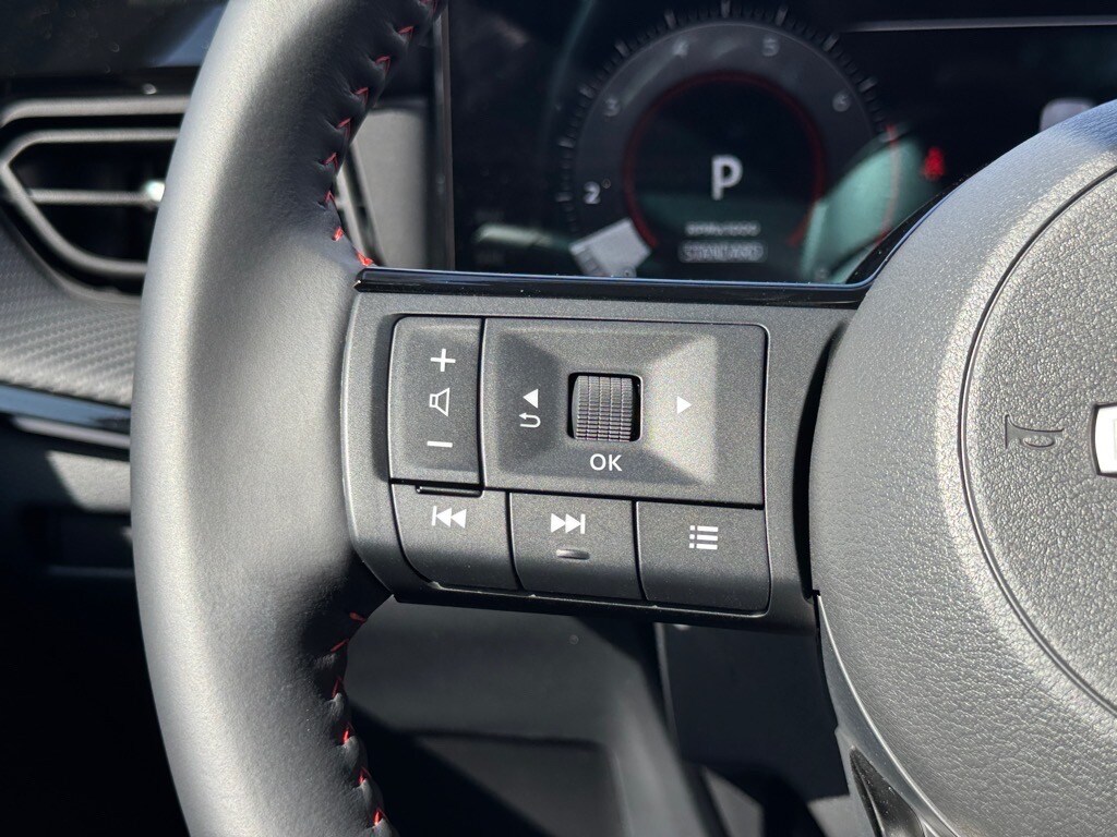2025 Nissan Kicks SR AWD - Photo 16