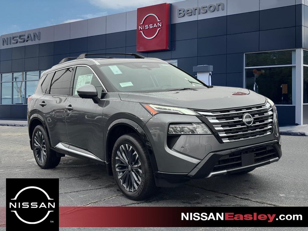 2026 Nissan Rogue Platinum's photo