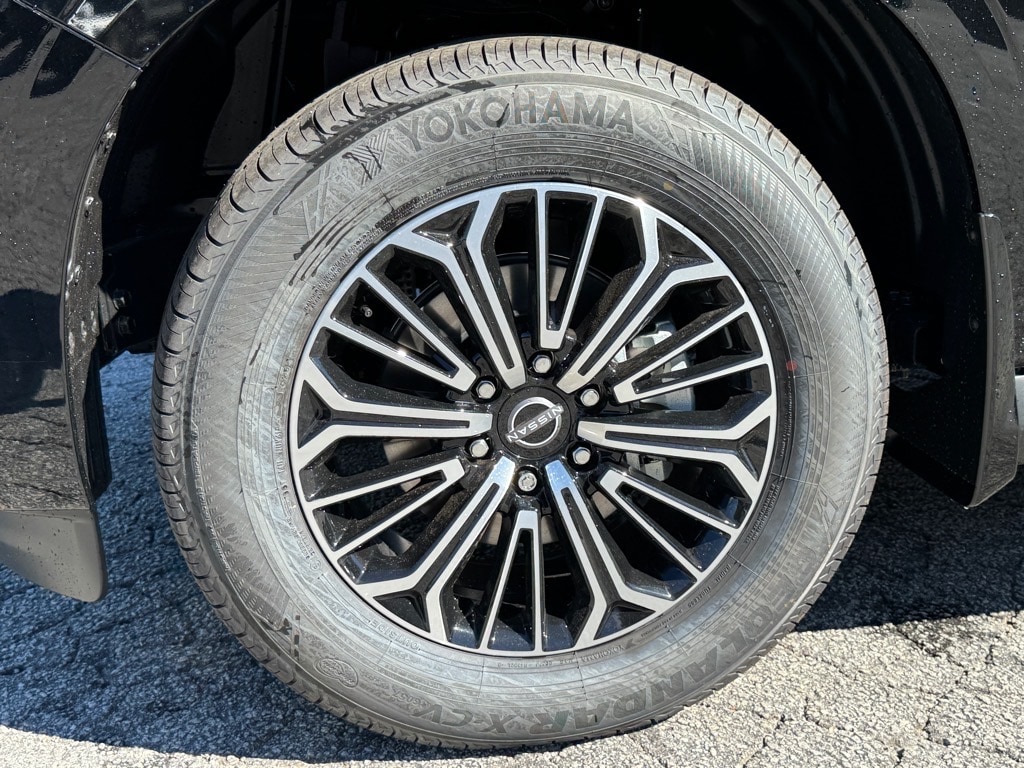 2026 Nissan Armada Platinum - Photo 9