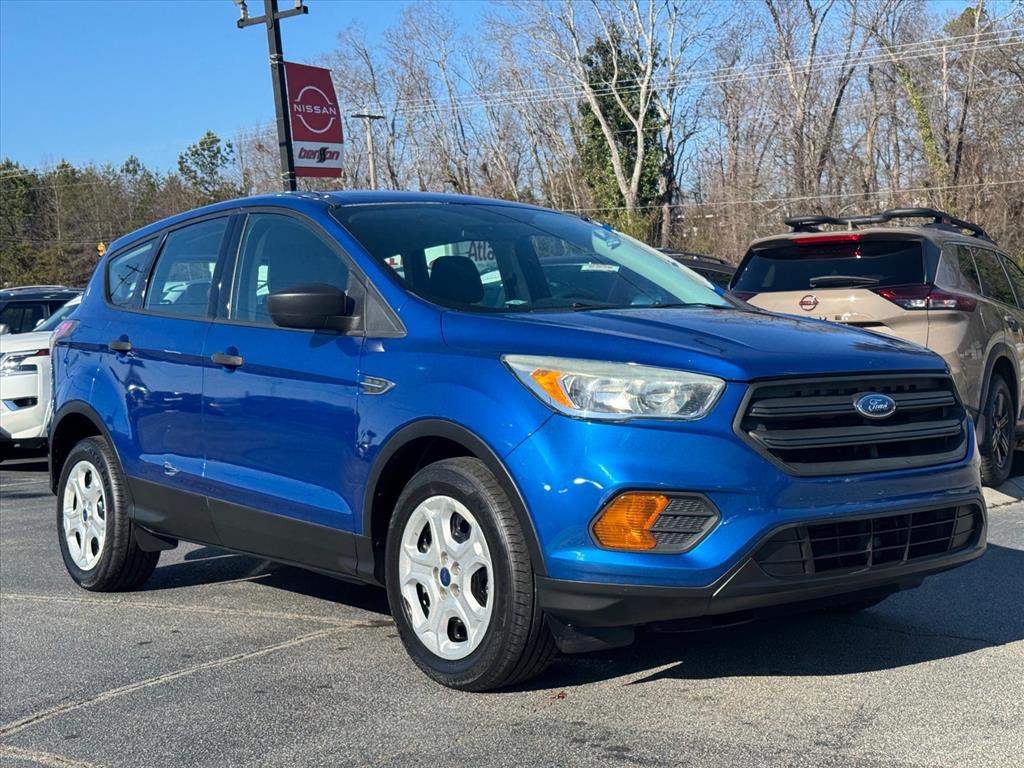 2017 Ford Escape S's photo