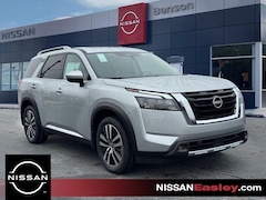 2025 Nissan Pathfinder Platinum SUV