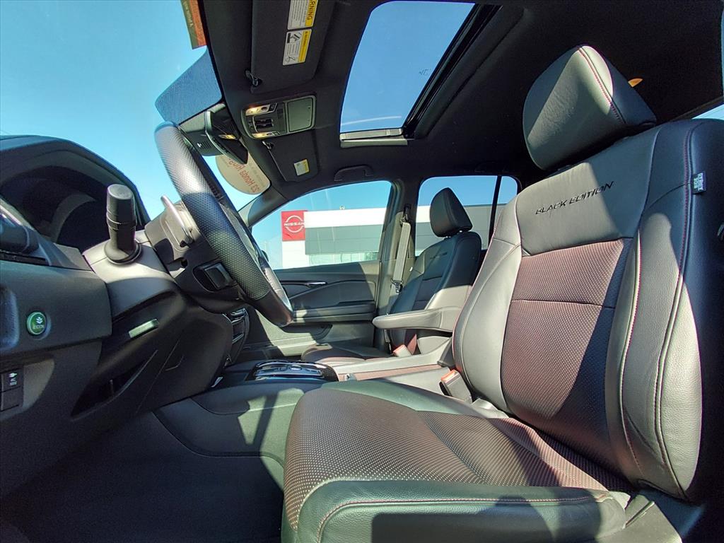 2023 Honda Ridgeline Black Edition - Photo 17