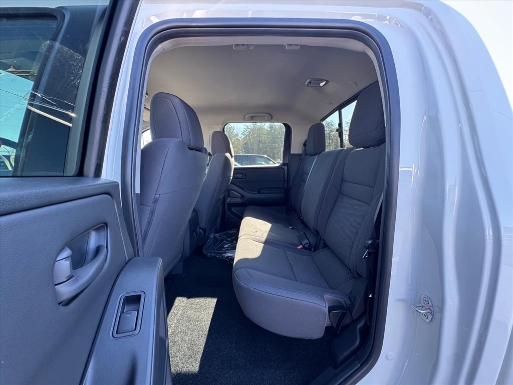 2026 Nissan Frontier S - Photo 11