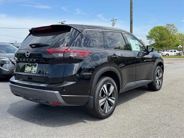 2025 Nissan Rogue SL photo 3