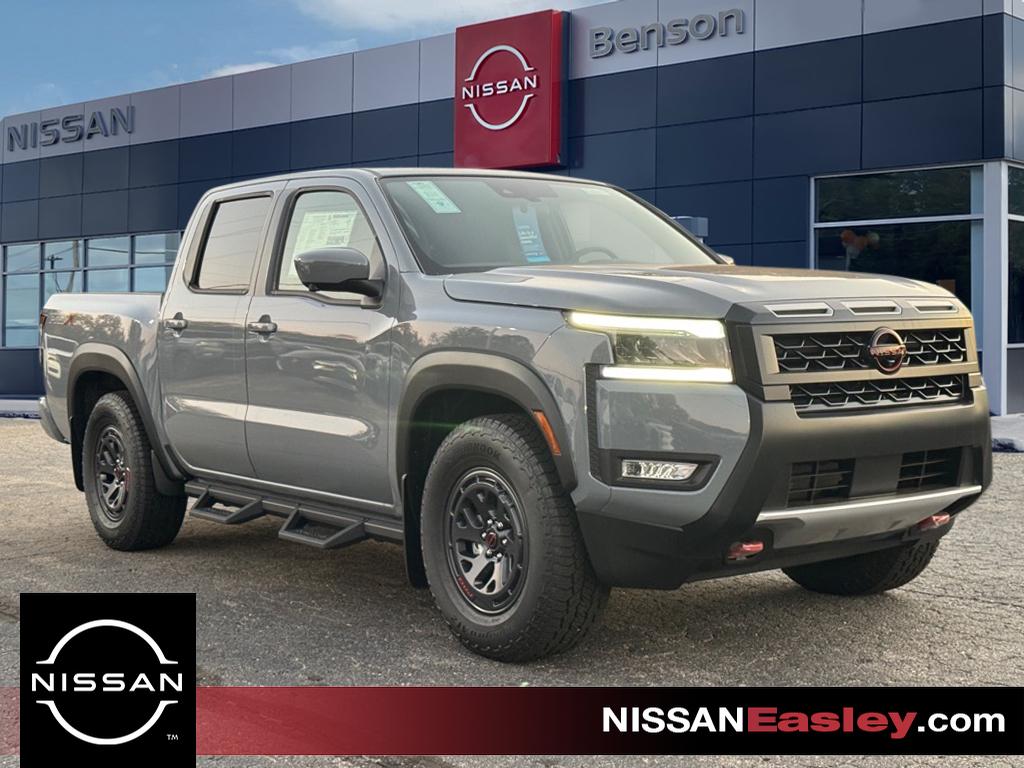 2026 Nissan Frontier PRO-X's photo