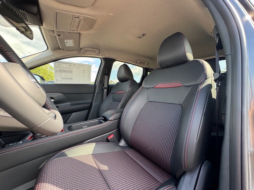 2025 Nissan Kicks SR AWD - Photo 14