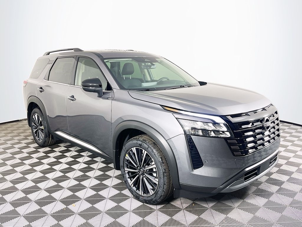 2026 Nissan Pathfinder Platinum 2WD's photo