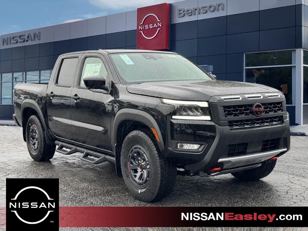 2026 Nissan Frontier PRO-4X's photo