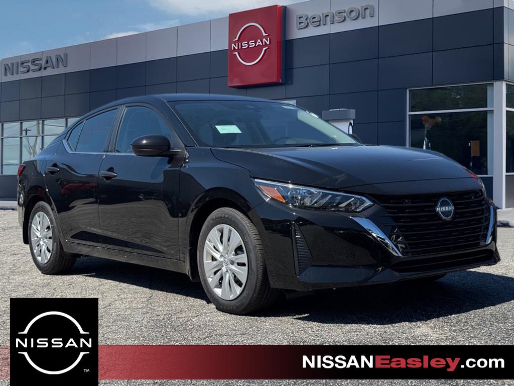 2025 Nissan Sentra S's photo