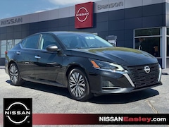 2025 Nissan Altima 2.5 SV Sedan