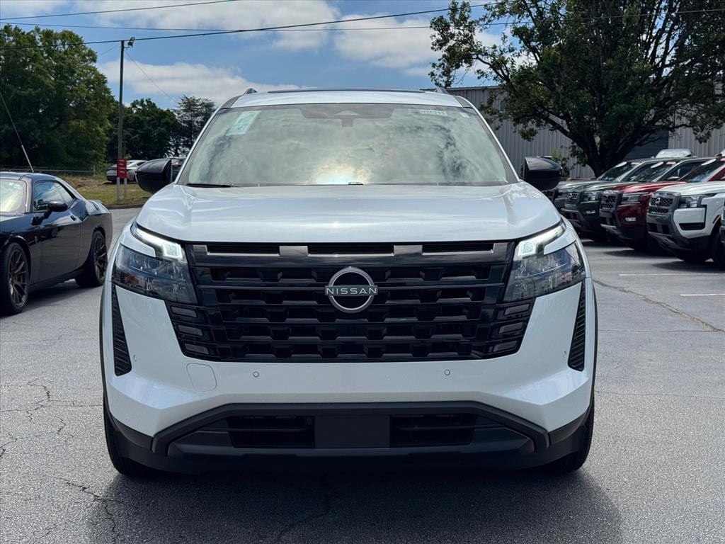2026 Nissan Pathfinder SV - Photo 8