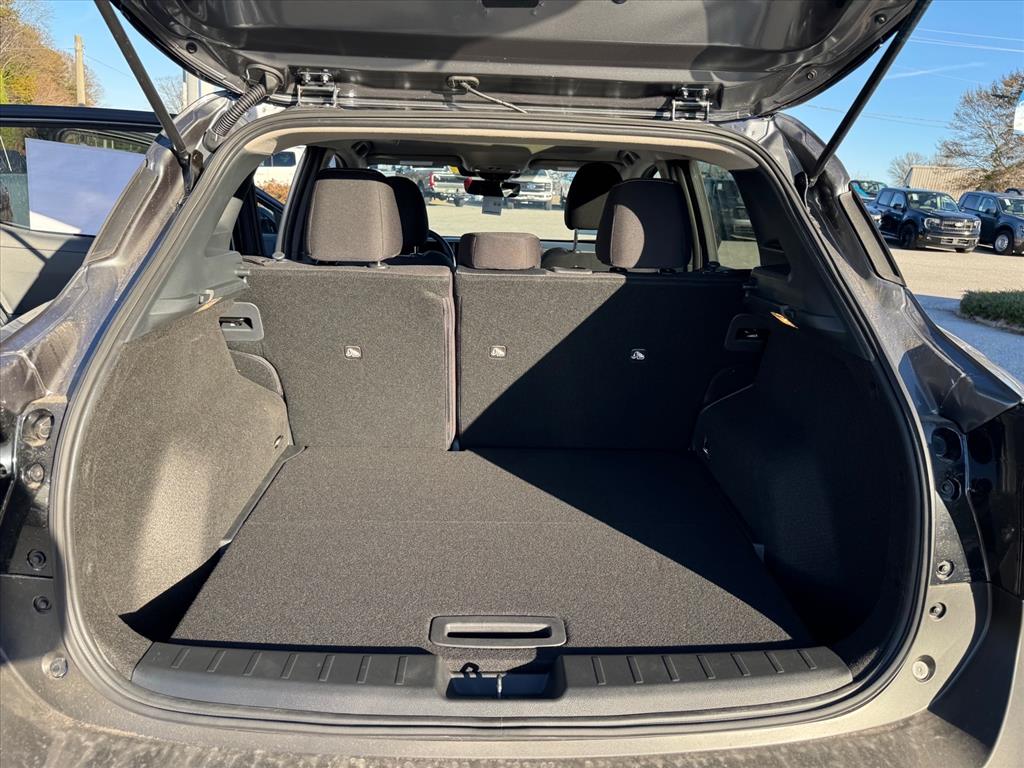 2026 Nissan KICKS SV - Photo 10