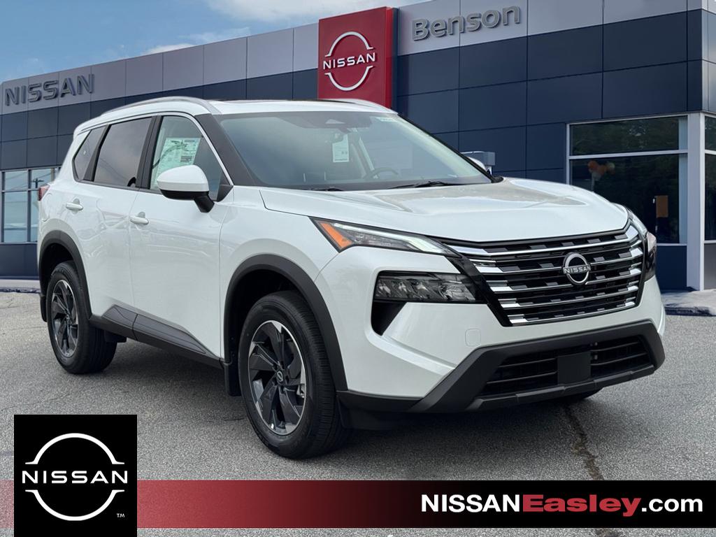 2026 Nissan Rogue SV's photo