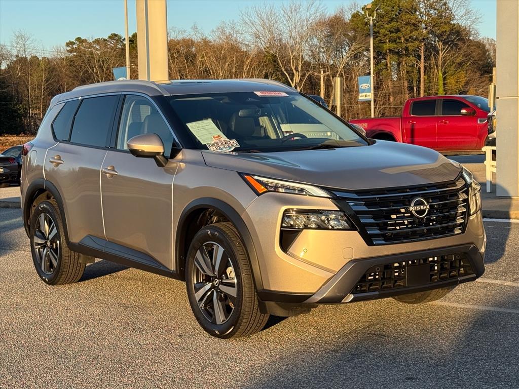 2024 Nissan Rogue SL