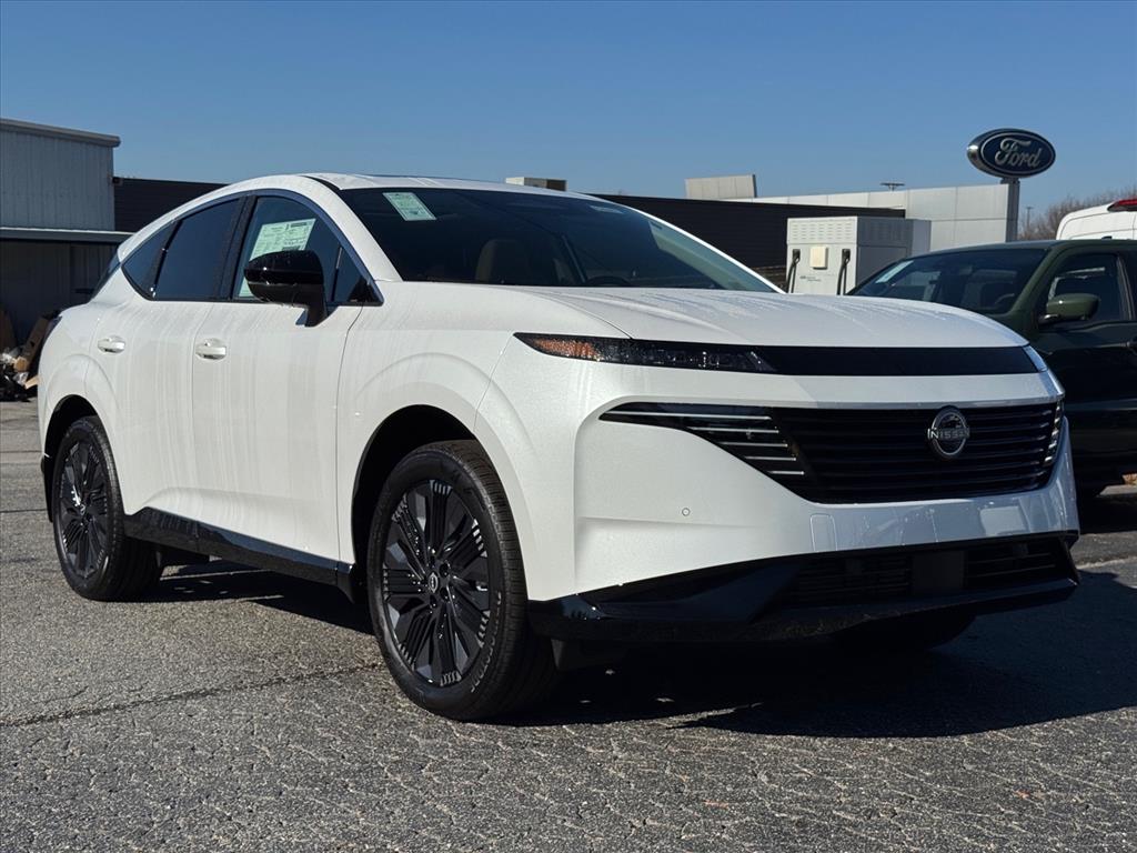 2026 Nissan Murano Platinum's photo