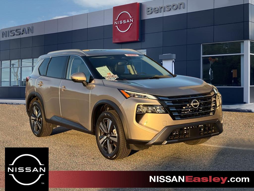 2024 Nissan Rogue SL's photo