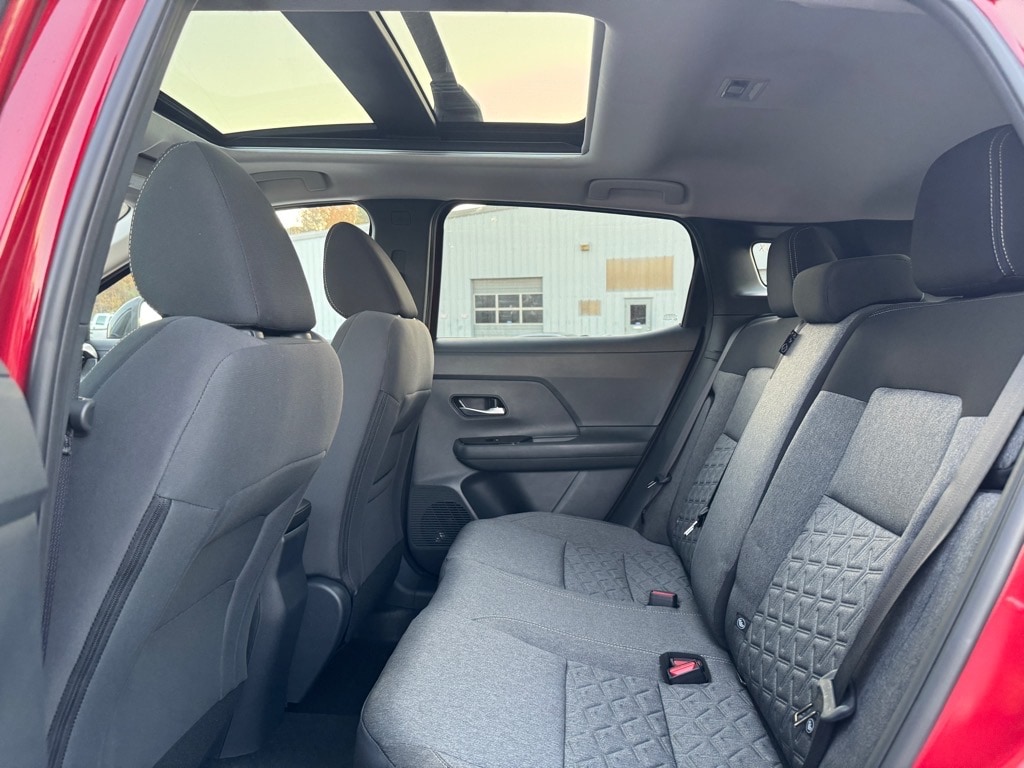 2026 Nissan KICKS SV - Photo 11