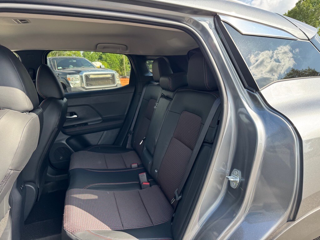 2025 Nissan Kicks SR AWD - Photo 11