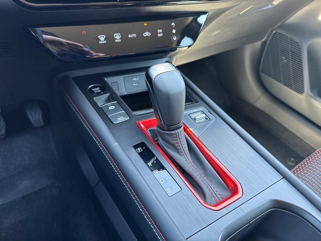 2025 Nissan Kicks SR - Photo 19
