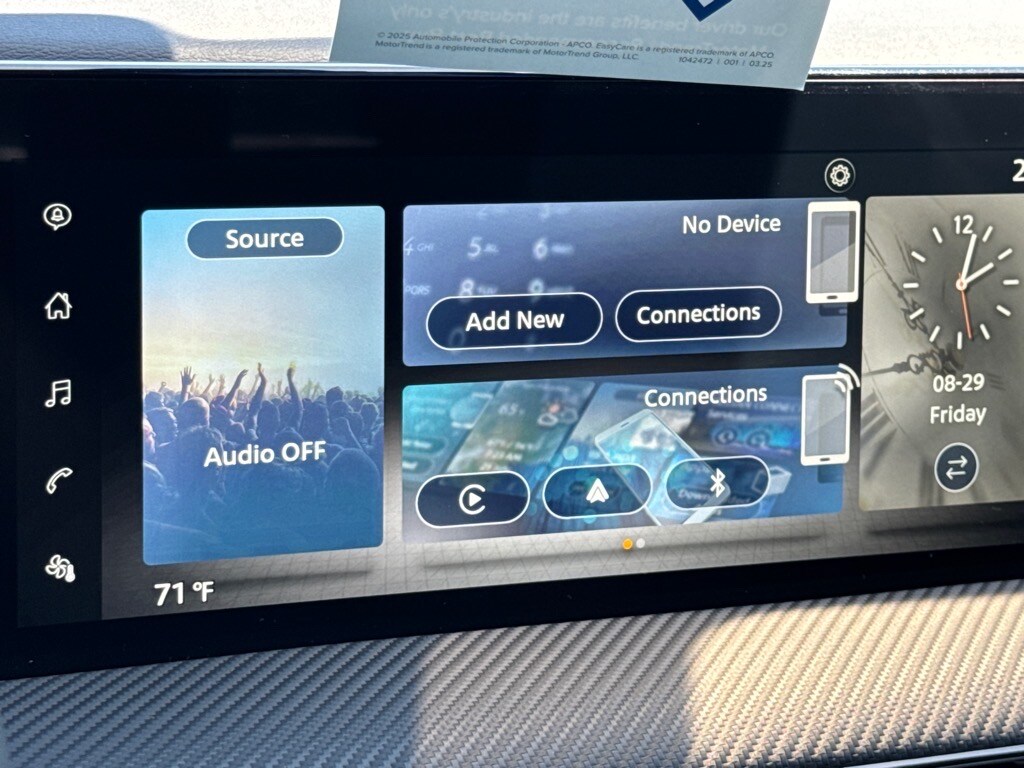 2025 Nissan Kicks SR - Photo 21