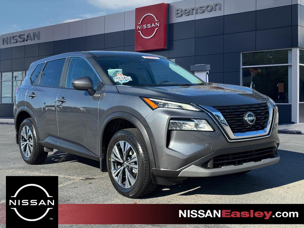 2023 Nissan Rogue SV's photo