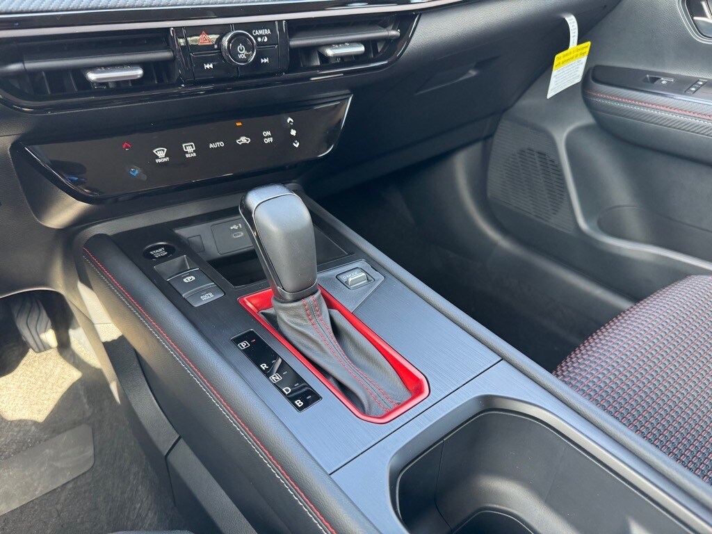 2025 Nissan Kicks SR AWD - Photo 19