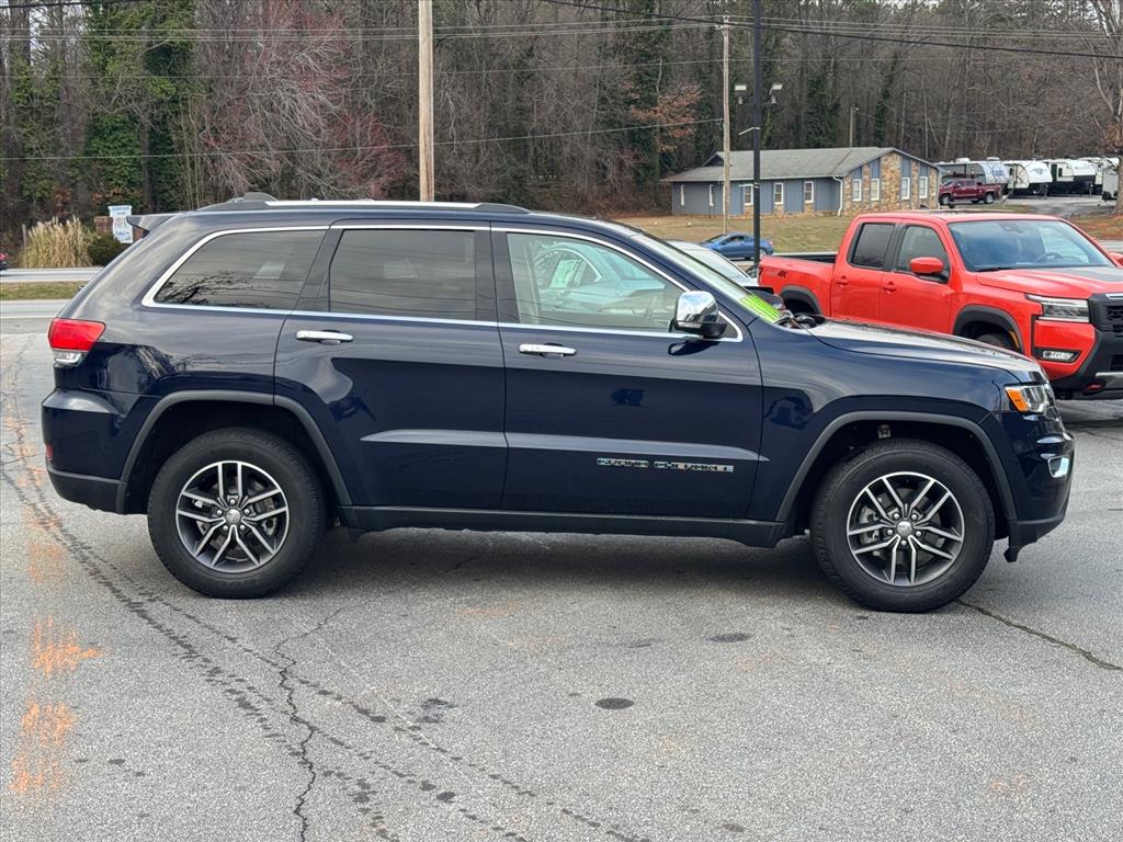 Used 2018 Jeep Grand Cherokee Limited with VIN 1C4RJEBG5JC311760 for sale in Easley, SC