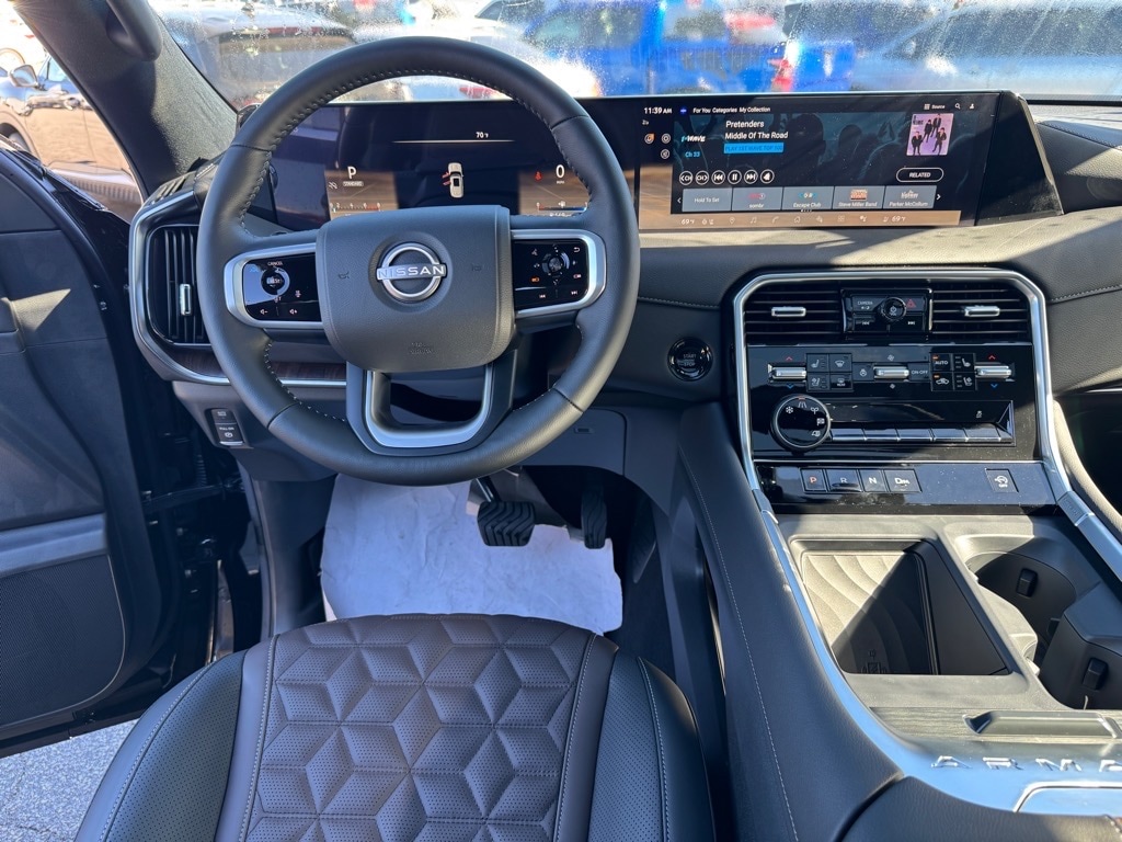 2026 Nissan Armada Platinum - Photo 12