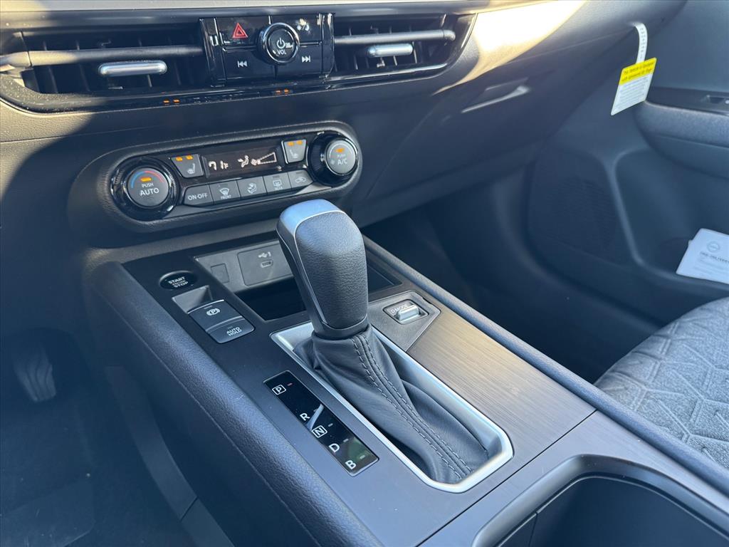 2026 Nissan KICKS SV - Photo 19