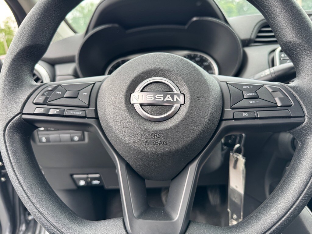 2025 Nissan Versa Sedan S - Photo 17