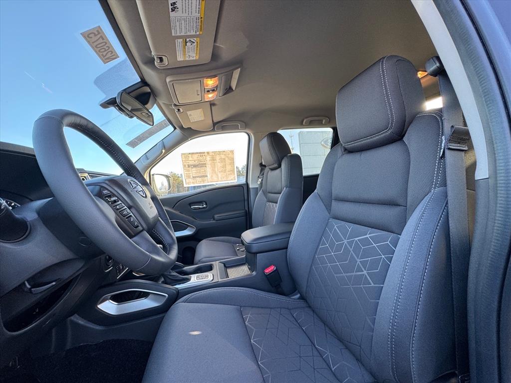 2026 Nissan Frontier SV - Photo 15