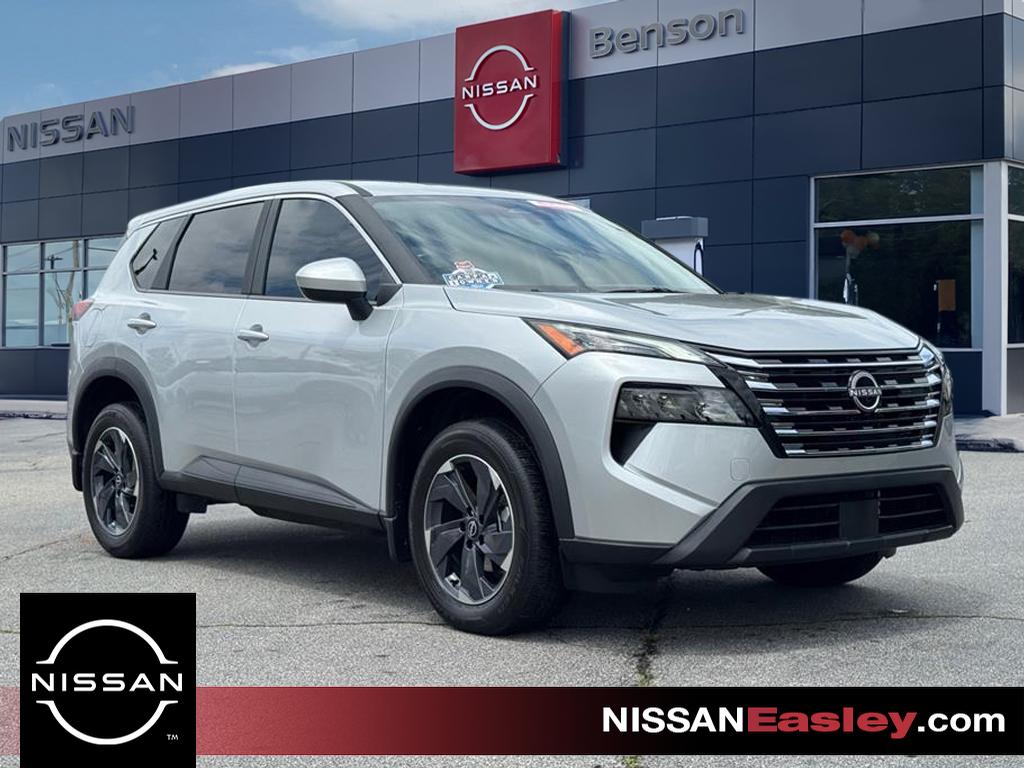 2025 Nissan Rogue SV FWD's photo