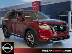 2025 Nissan Pathfinder Platinum SUV