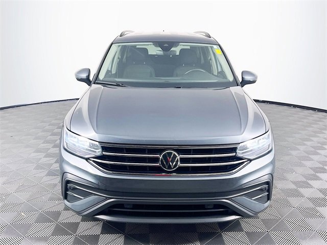 2024 Volkswagen Tiguan S photo 2