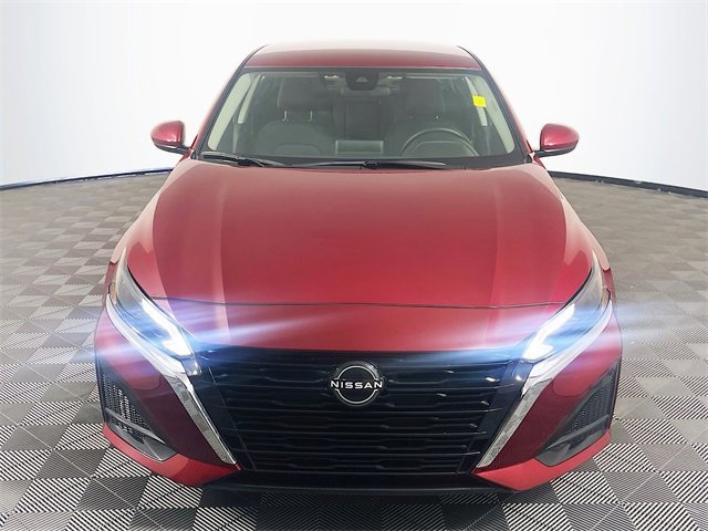 2023 Nissan Altima 2.5 SV photo 2