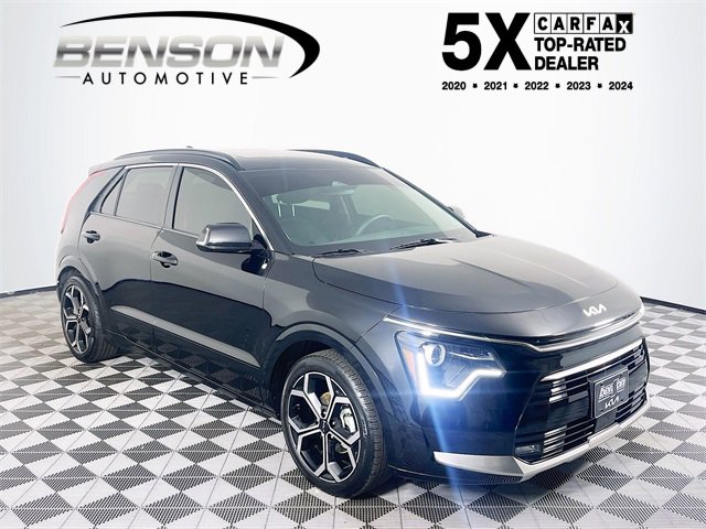 2023 Kia Niro EX Touring's photo