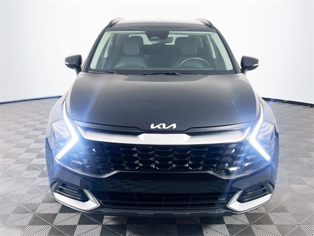 Used 2025 Kia Sportage EX SUV